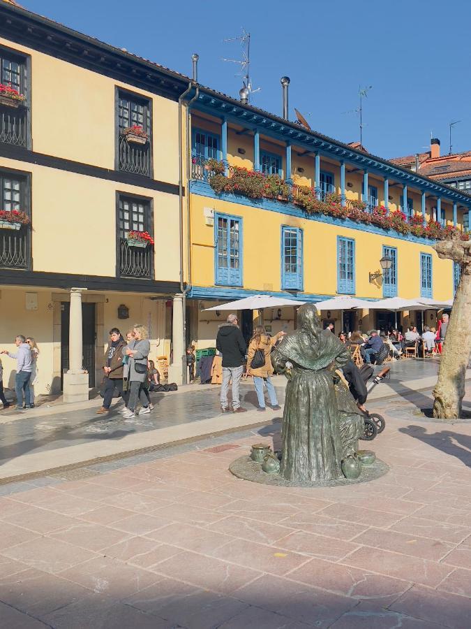 Piso En El Emblematico Barrio Antiguo De Oviedoアパートメント エクステリア 写真